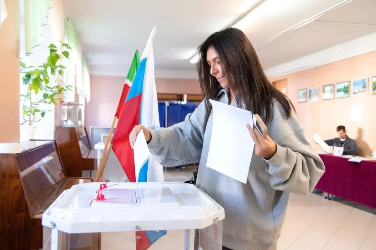 Татарстан голосует!. Сегодня в республике проходят выборы депутатов Государственной Думы девятого созыва Татарстан голосует!. Сегодня в республике проходят выборы депутатов Государственной Думы девятого созыва