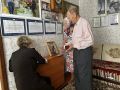 Первостроитель и почетный гражданин Нижнекамска Иван Васильевич Коршин вместе с супругой Анной Прохоровной проголосовал на дому