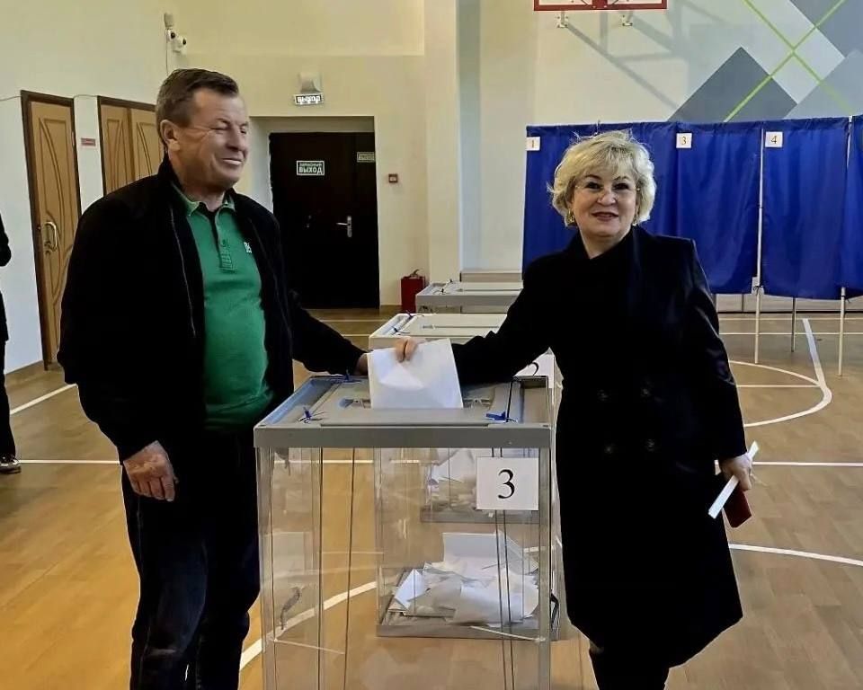 Вместе — за будущее!. Коллектив городского музея уже сделал свой выбор! Вместе — за будущее!. Коллектив городского музея уже сделал свой выбор!