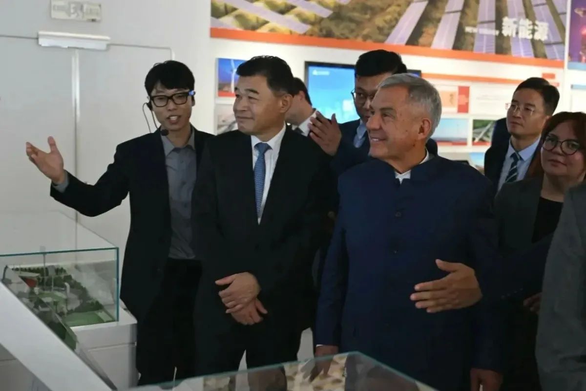 Минниханов обсудил в Китае расширение торговли с Татарстаном Минниханов обсудил в Китае расширение торговли с Татарстаном