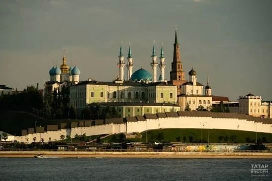 В Казанском Кремле отреставрируют стену за 512,7 млн рублей