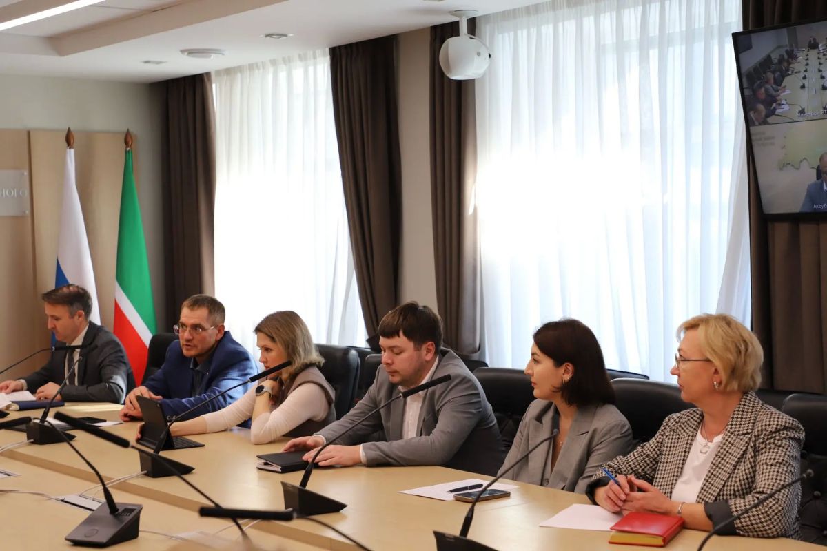 #подготовка_к_зиме Сегодня в Минстрое РТ состоялось итоговое заседание республиканского штаба по подготовке к отопительному сезону 2026-2027 годов #подготовка_к_зиме Сегодня в Минстрое РТ состоялось итоговое заседание республиканского штаба по подготовке к отопительному сезону 2026-2027 годов