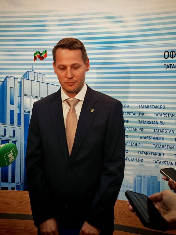 Татарстан одобрил 8 инвестпроектов: здоровье, спорт, промышленность Татарстан одобрил 8 инвестпроектов: здоровье, спорт, промышленность