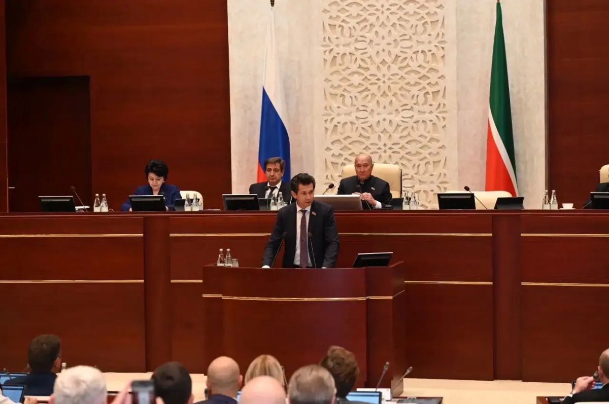 Рустам Минниханов: «Фарид Абдулганиев прошел хороший путь» Рустам Минниханов: «Фарид Абдулганиев прошел хороший путь»