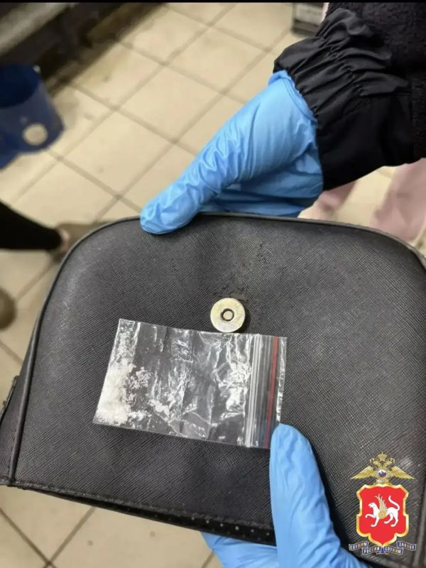 В Нижнекамске задержаны подозреваемые в хранении наркотиков В Нижнекамске задержаны подозреваемые в хранении наркотиков