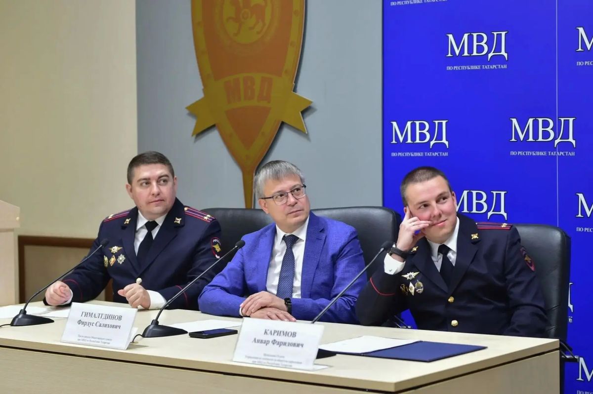 В МВД Татарстана поздравили педагогов с Всемирным Днем учителя В МВД Татарстана поздравили педагогов с Всемирным Днем учителя
