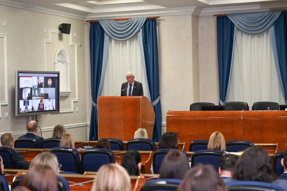 Марат Ахметов: «В проекте бюджета предусмотрено исполнение всех программ» Марат Ахметов: «В проекте бюджета предусмотрено исполнение всех программ»