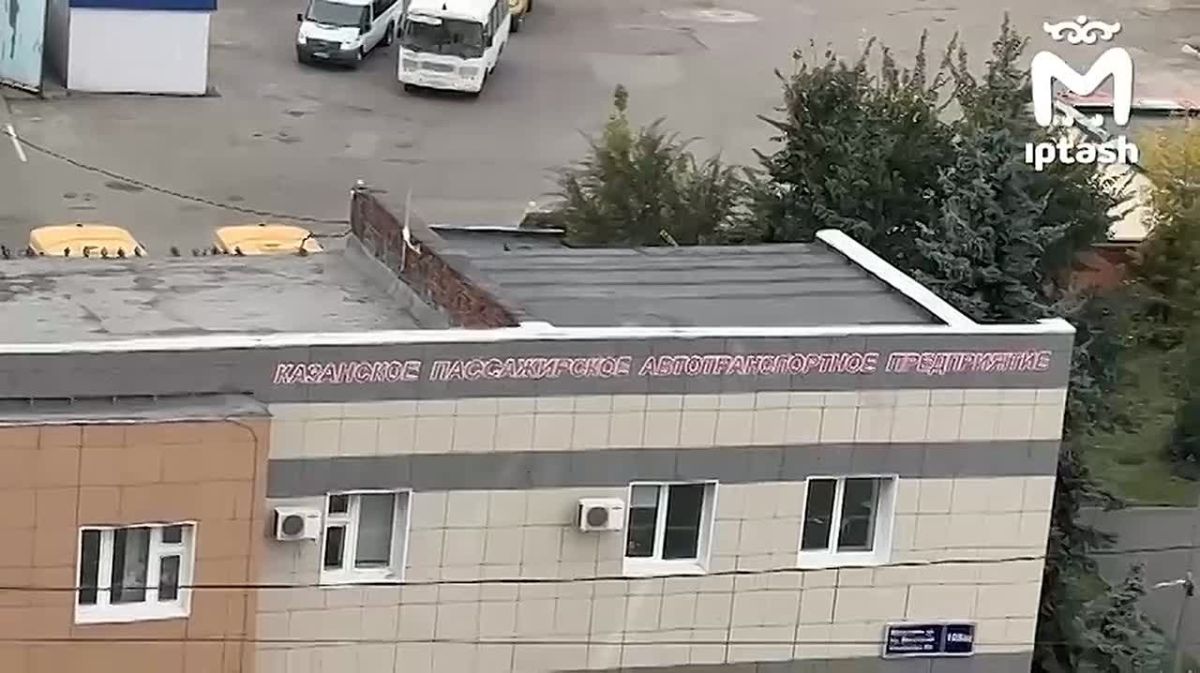 Сто краснобусов пылятся в депо