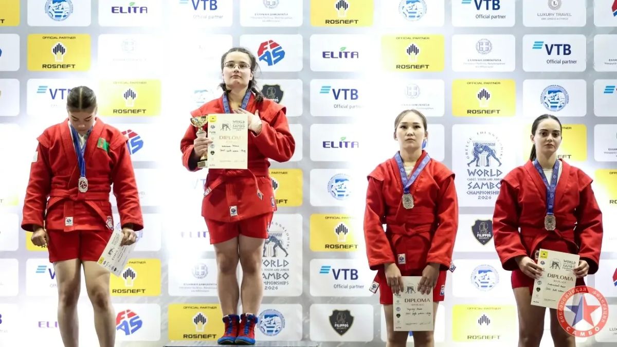 Три золота: татарстанские самбисты стали победителями первенства мира
