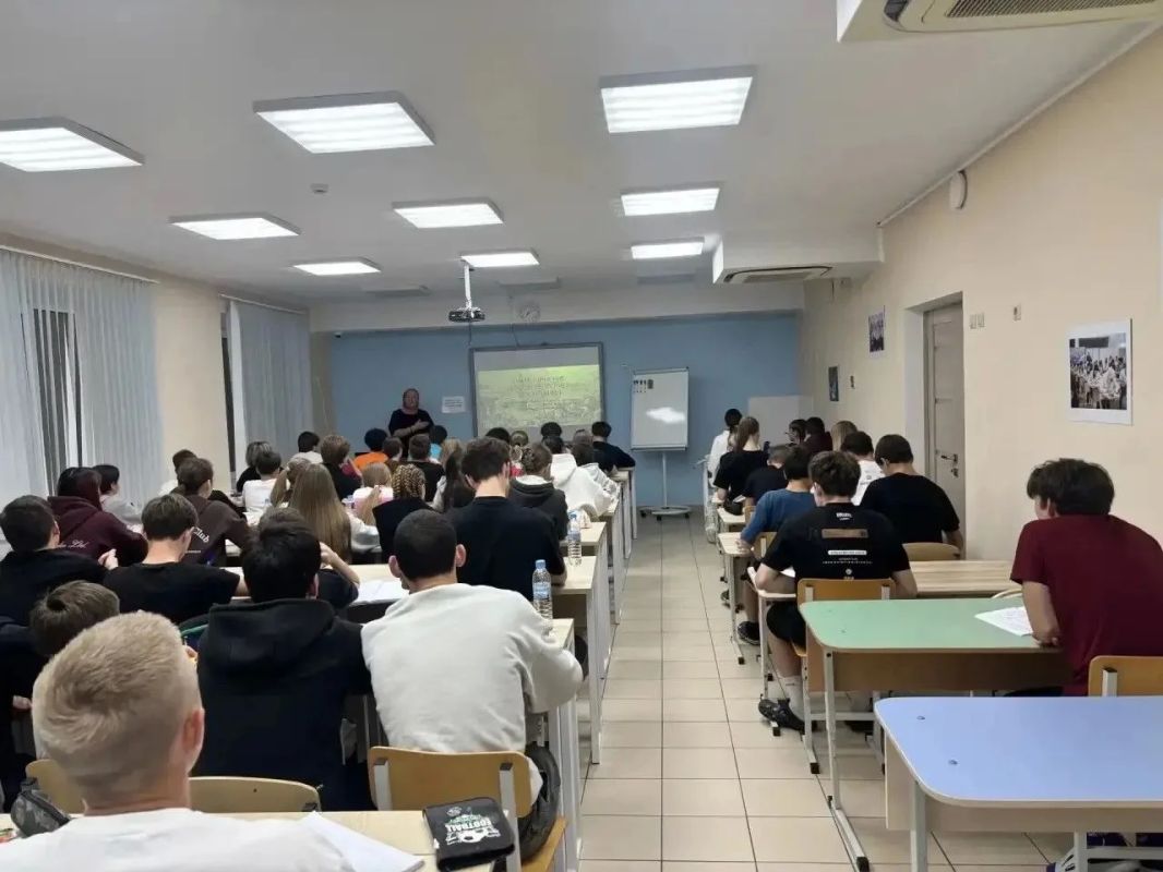 В Татарстане стартовала Республиканская профильная смена «Импульс» для одаренных школьников В Татарстане стартовала Республиканская профильная смена «Импульс» для одаренных школьников