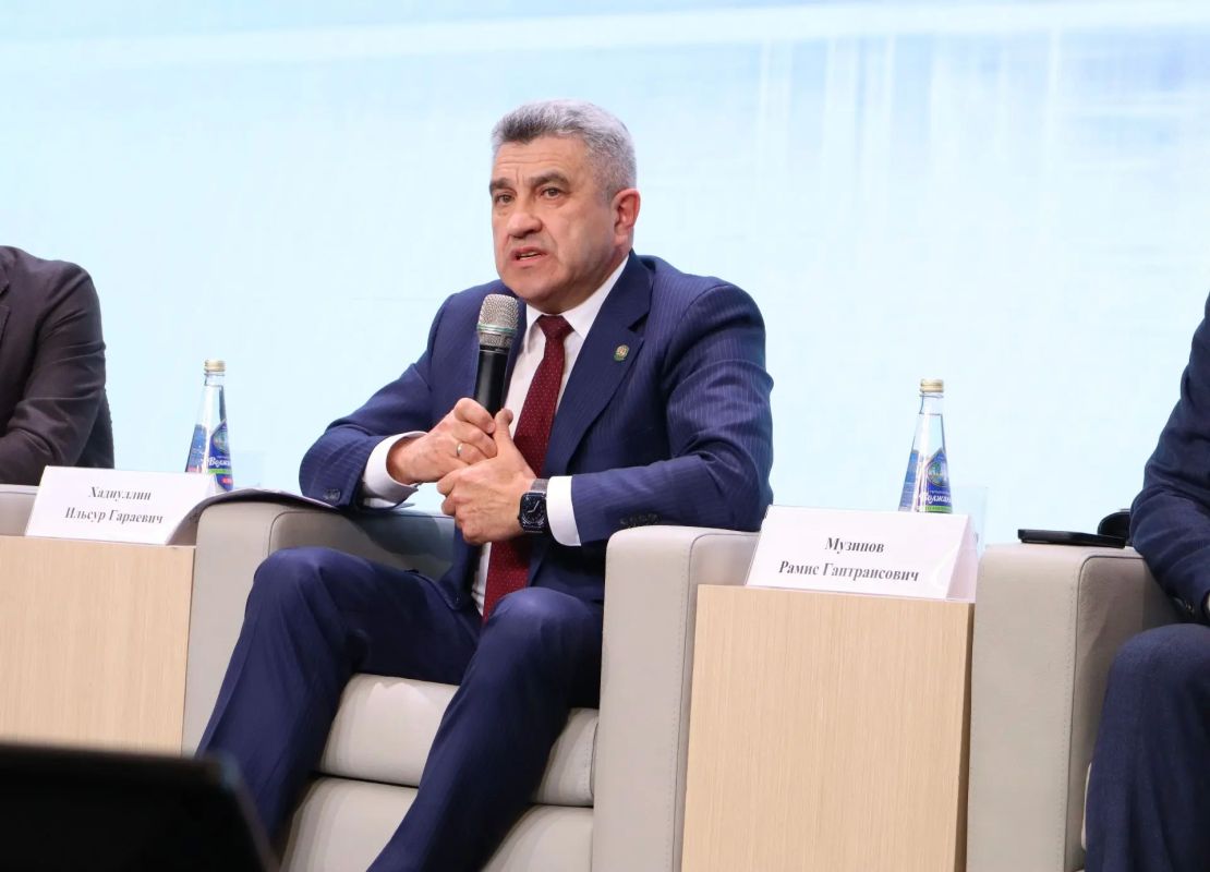 Минобрнауки РТ разработает дорожную карту развития среднего профобразования Минобрнауки РТ разработает дорожную карту развития среднего профобразования