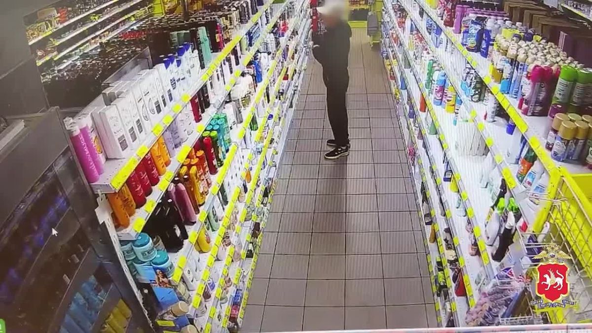 В Бугульме полицейские раскрыли две кражи из магазинов