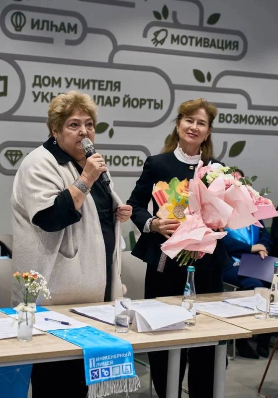 В Казани определили вектор развития проекта «Инженерная республика» на 2026/2027 учебный год В Казани определили вектор развития проекта «Инженерная республика» на 2026/2027 учебный год