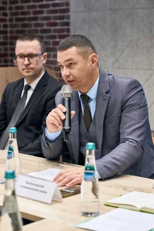 В Казани определили вектор развития проекта «Инженерная республика» на 2026/2027 учебный год В Казани определили вектор развития проекта «Инженерная республика» на 2026/2027 учебный год