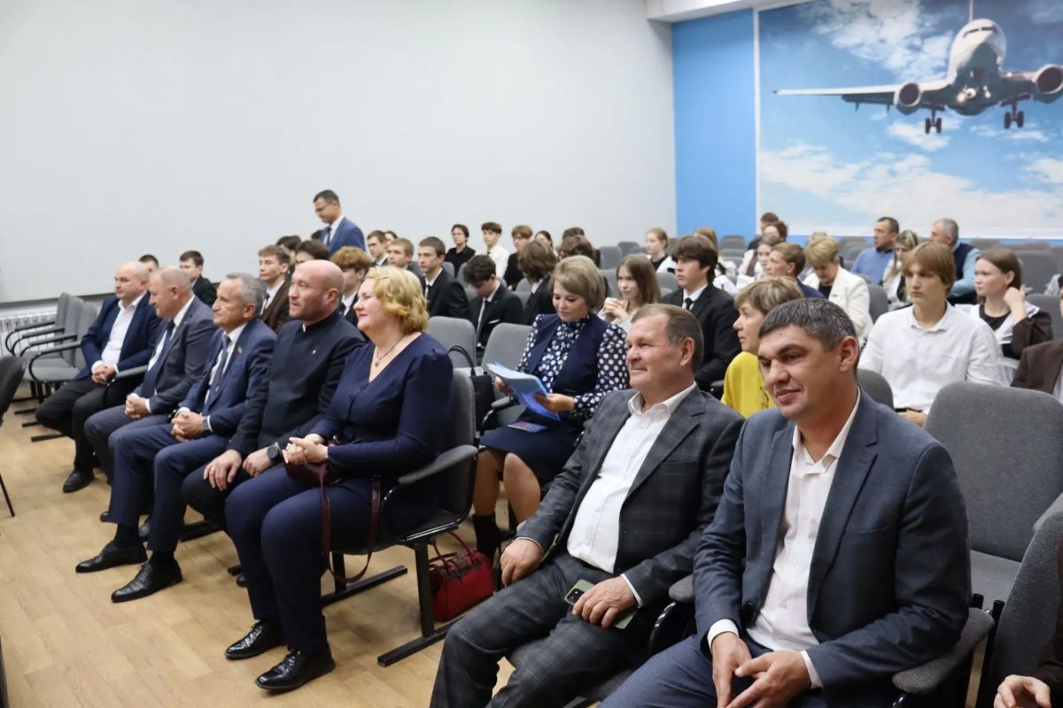25 выпускников школ Черемшанского района получили рабочую квалификацию 25 выпускников школ Черемшанского района получили рабочую квалификацию