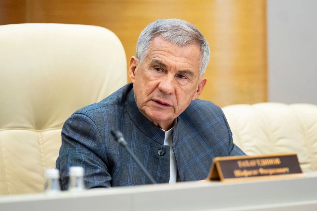 Заместитель руководителя Приволжского управления Ростехнадзора Дмитрий Горев принял участие в совещании под председательством Раиса Республики Татарстан Рустама Минниханова с малыми нефтяными компаниями субъекта по...