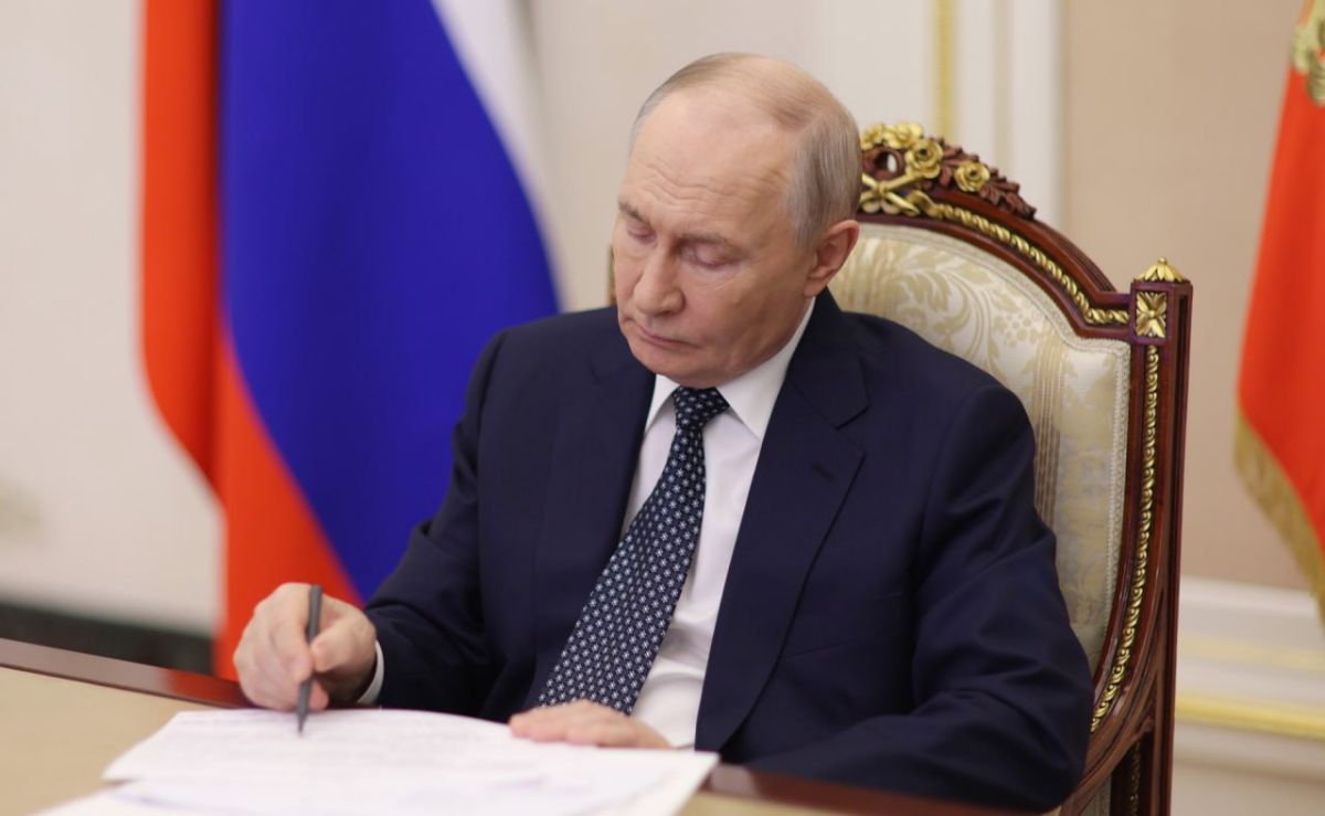 Владимир Путин назначил полпреда президента в ДФО Юрия Трутнева своим помощником