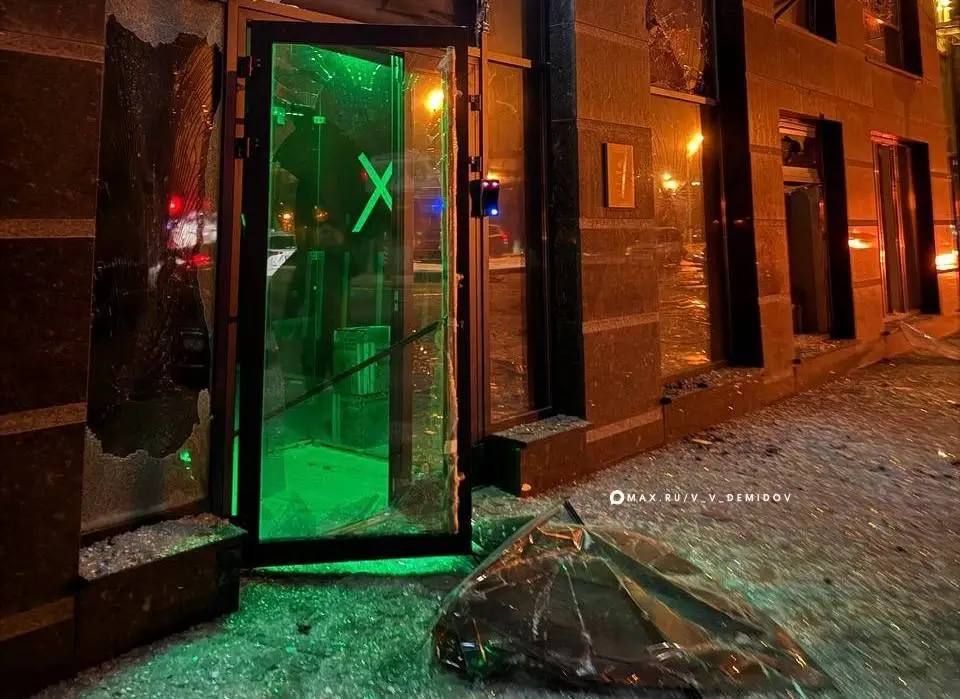 Ночью Белгород подвергся массированной атаке БПЛА Ночью Белгород подвергся массированной атаке БПЛА