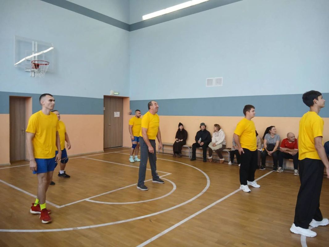 В Верхних Челнах состоялся волейбольный турнир памяти кавалера Ордена Мужества Айрата Ганиевича Нургалиева В Верхних Челнах состоялся волейбольный турнир памяти кавалера Ордена Мужества Айрата Ганиевича Нургалиева