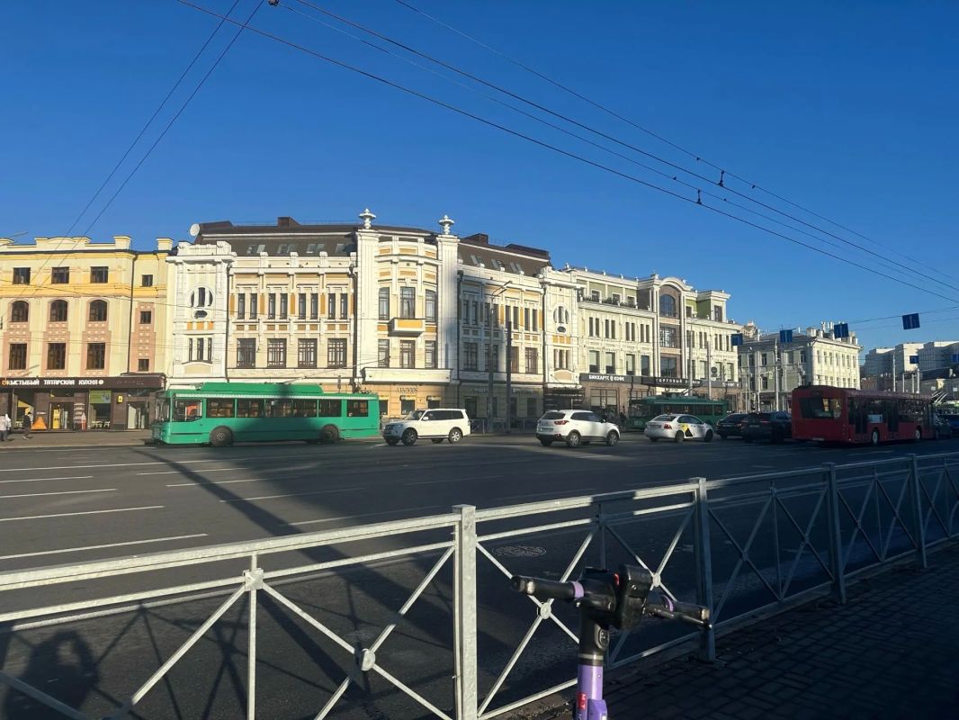 В Казани приостановили движение семи троллейбусных маршрутов из-за повреждения сети в центре
