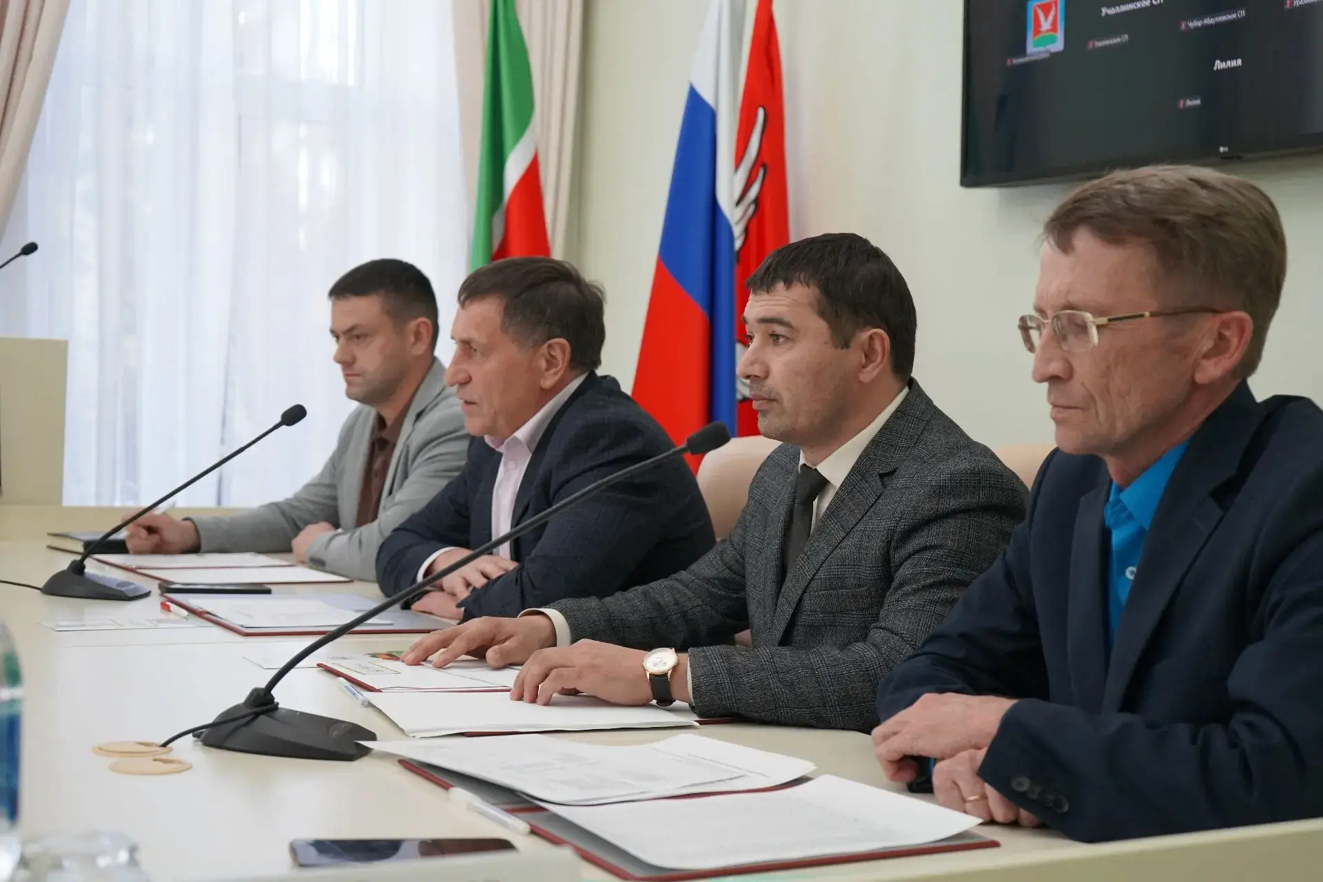 Поддержка фермеров и развитие коневодства