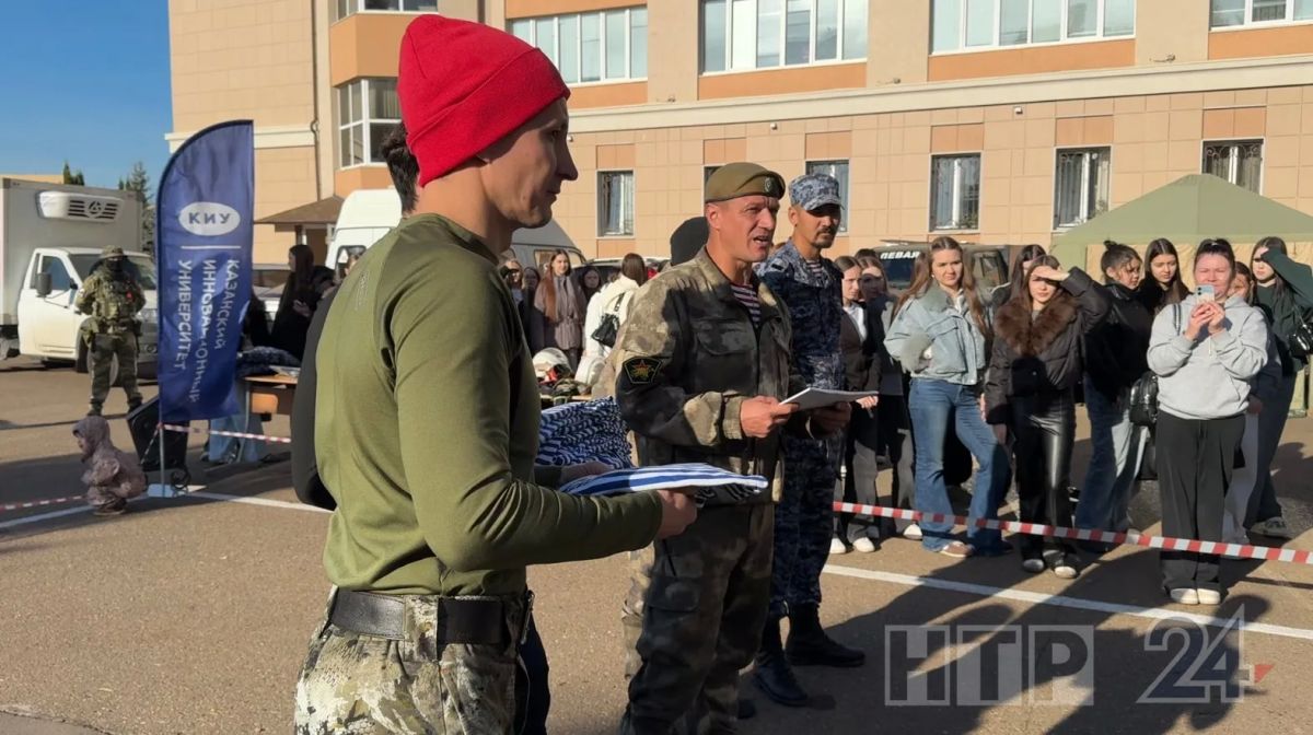 Сегодня в Нижнекамске прошла традиционная шестая по счету «Гонка героев-тимирясовцев» Сегодня в Нижнекамске прошла традиционная шестая по счету «Гонка героев-тимирясовцев»