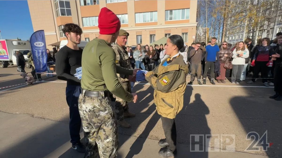 Сегодня в Нижнекамске прошла традиционная шестая по счету «Гонка героев-тимирясовцев» Сегодня в Нижнекамске прошла традиционная шестая по счету «Гонка героев-тимирясовцев»