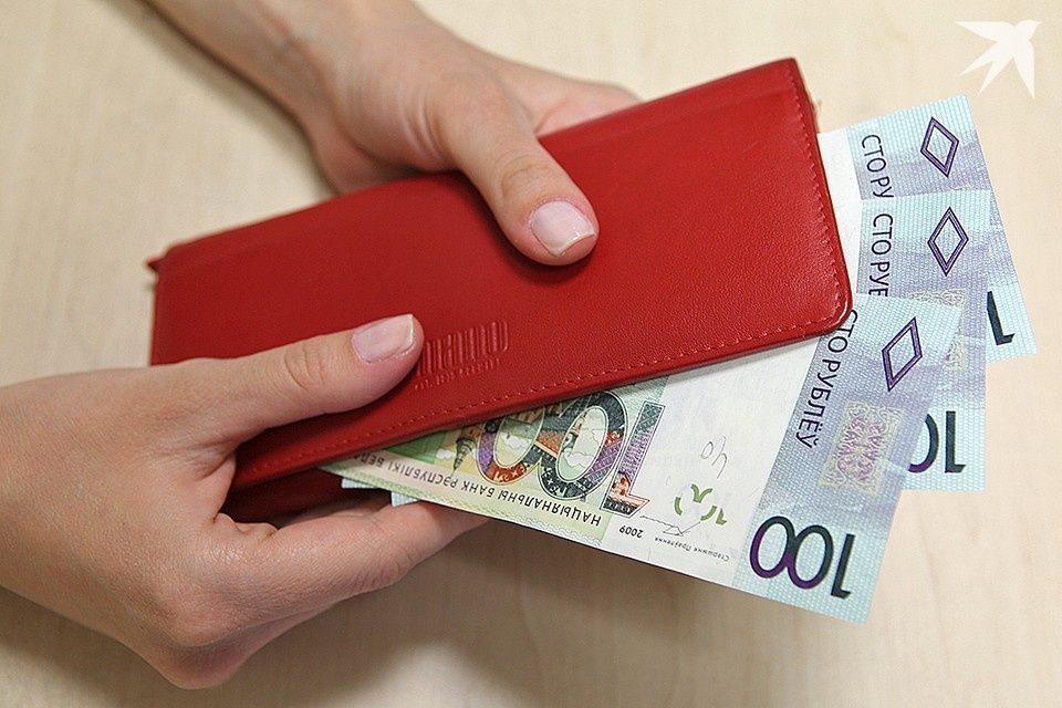 Белорусы активно готовятся к будущему: более 60 тысяч выбирают вторую пенсию