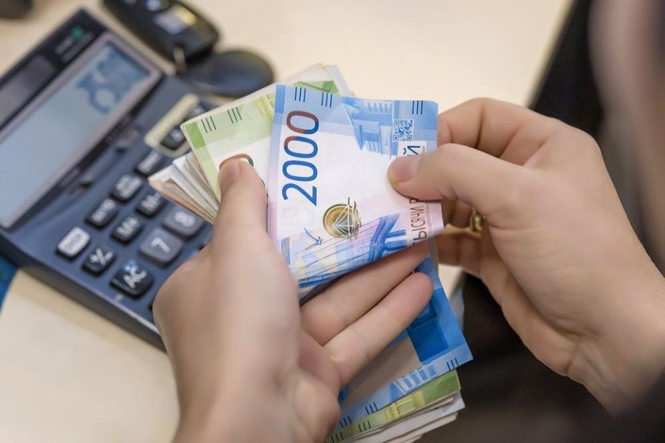 С октября 2025 года новые правила труда: что ждет работников и работодателей?