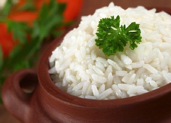 Как мастерски варить рис: секреты и советы для каждого блюда