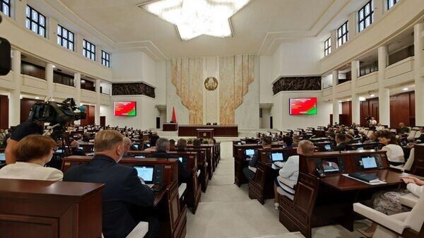 Новый закон о ликвидированных партиях: что ждет имущество политиков?