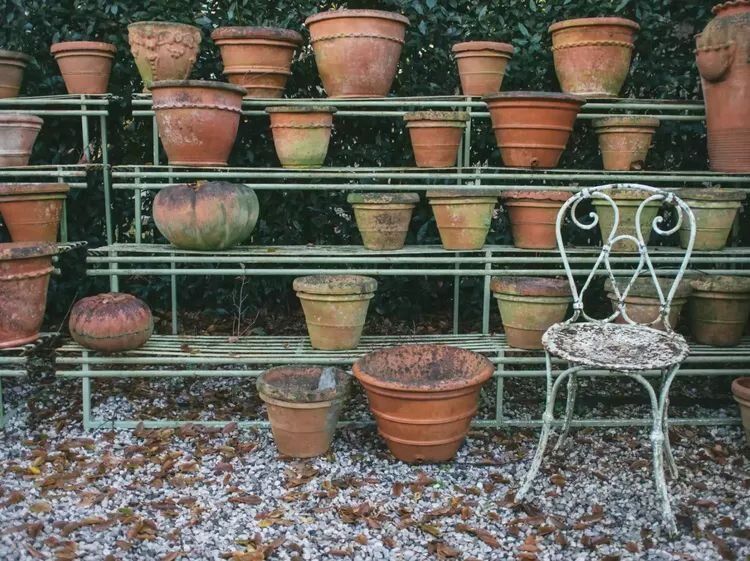 Как освежить пространство вокруг вашего дома: 10 неотложных мер