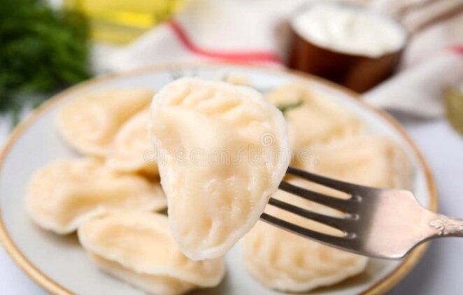 Секреты идеальных вареников: как избежать рассыпчатости и расклеивания