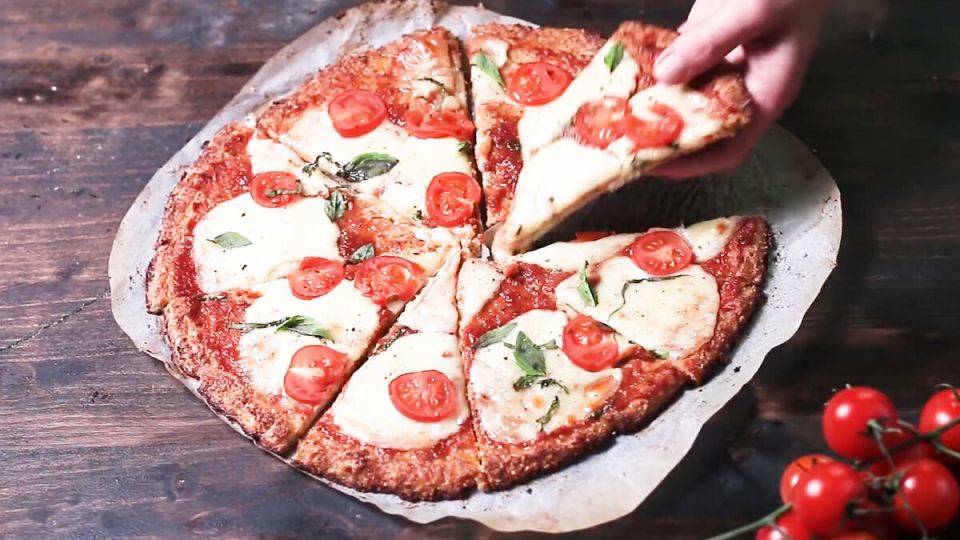 Пицца Маргарита на основе цветной капусты: здоровый и вкусный выбор