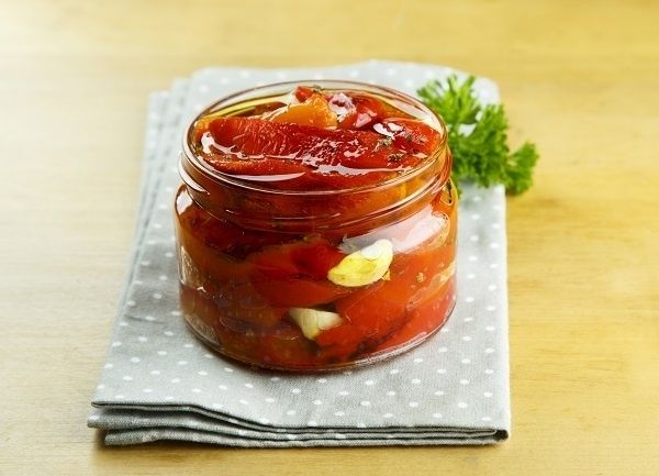 Заготовка сладкого перца в масле: незабываемый вкус к зимнему столу