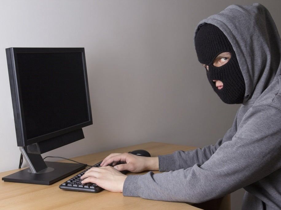 Мошенничество в сети: как защитить себя от обмана друзей