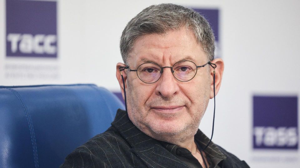 ������ ������� ���������� �����������: ��������������� ����� � ������������� ��������