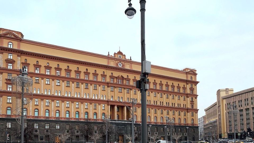 Почему отключение связи в России может стать нормой: тревожные изменения в законе