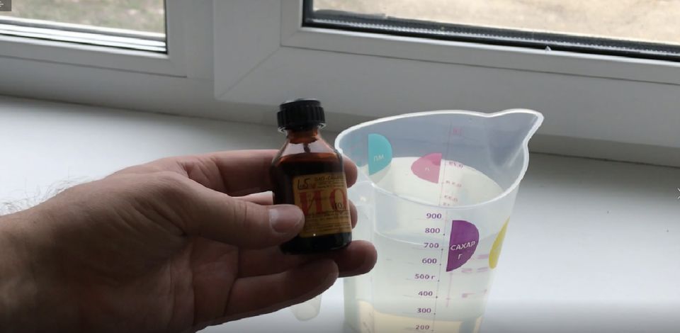 Уникальный метод мытья окон с помощью йода